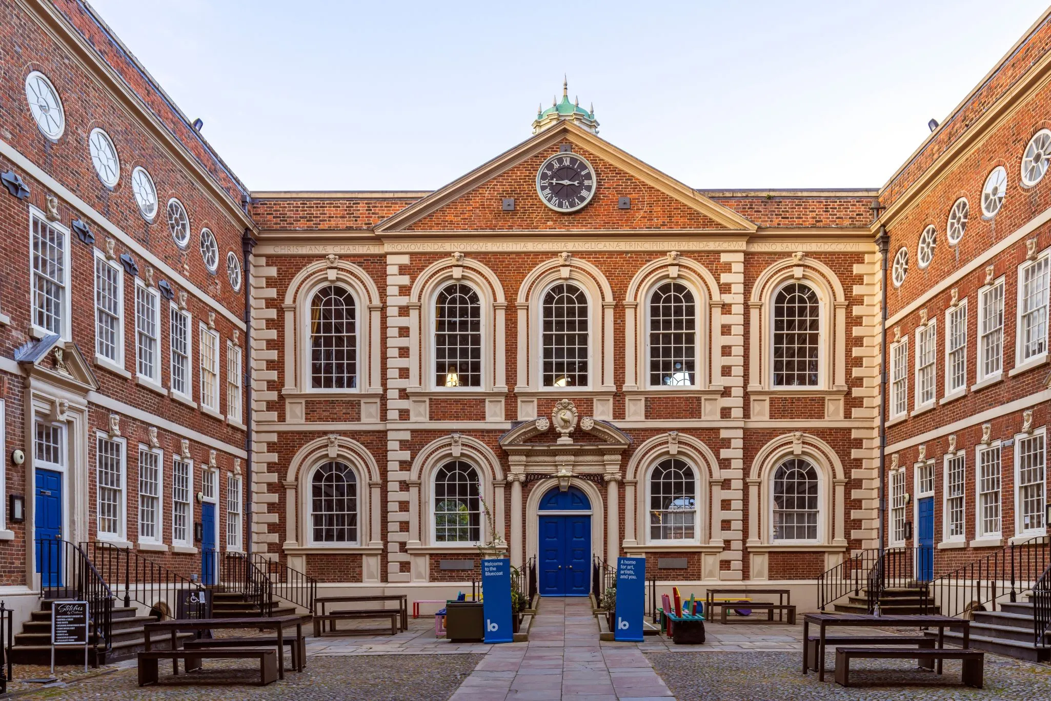 Blue coat chambers, Liverpool